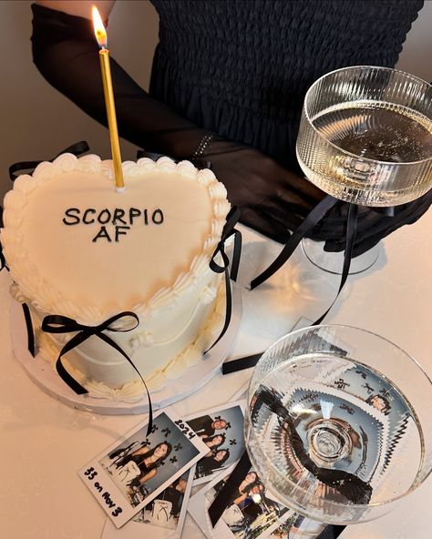 it’s giving Scorpio AF ♏️🥂🖤🫶🏽 #birthdaycake #birthdaygirl #birthdayinspo #scorpio #scorpioseason #pinterestinspired #pinterestaesthetic Birthday girl, birthday cake inspo, pintetest inspired, Pinterest aesthetic, that girl aesthetic, aesthetic cake, horoscope cake ideas Birthday Cake 26th Birthday Girl, Birthday Cake 26th Birthday, Scorpio Cake Ideas, Capricorn Birthday Cake, Horoscope Cake, Capricorn Cake, Scorpio Cake, Birthday Scorpio, Scorpio Aesthetic