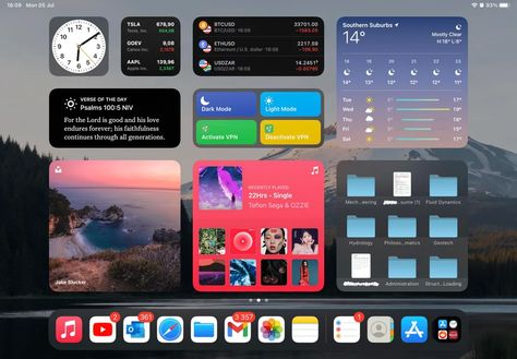 Ipad Pro Wallpapers Aesthetic, Ipad Display Wallpaper, Ipad Os 16 Homescreen, Ipad Costumization Homescreen, Ipados 16 Homescreen, Productive Ipad Homescreen, Ipados 15 Homescreen, Ipad Pro Homescreen, Ipad App Layout