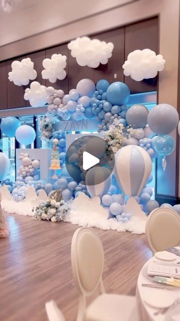 Baby Boy Themes For Showers, Luxury Baby Shower Ideas Boy, Birthday Decoration Ideas For Boys, Star And Moon Baby Shower Ideas, Decor Aqiqah Baby Boy, New Years Baby Shower Ideas, Baby Shower Blue Theme, Ballons Decoration Birthday, Cloud Baby Shower Theme Boy