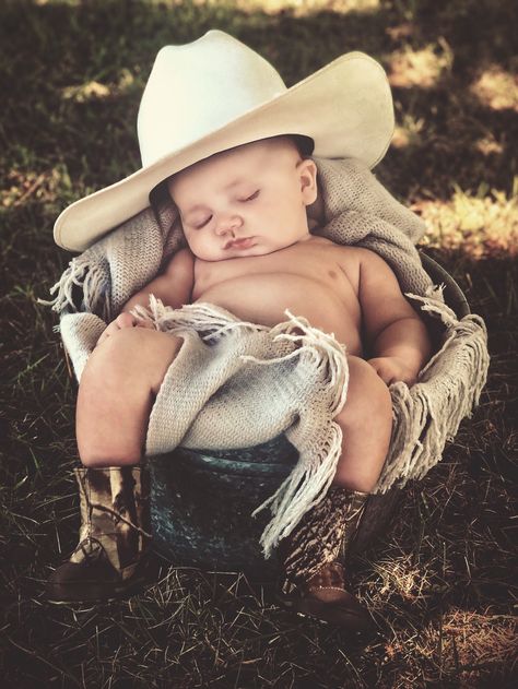 My little cowboy Newborn In Cowboy Hat, Cowboy Newborn Photography, Cowboy Baby Photoshoot, Cowboy Newborn Pictures, Western Newborn Photography, Western Newborn Pictures, Newborn Cowboy, Country Baby Boy, Baby Family Pictures