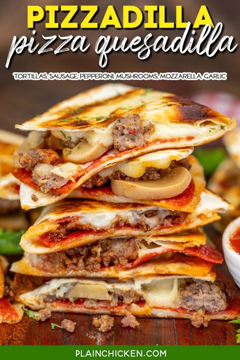 Pepperoni Pizzadilla Recipe – Indulge in the ultimate fusion of pizza and quesadillas with these mouthwatering pizzadillas! Crispy tortillas filled with gooey melted mozzarella and your favorite pizza toppings, all cooked to golden perfection. Serve with warm pizza sauce for dipping and watch them disappear in minutes! Perfect for a quick weeknight dinner or a fun twist on pizza night. Tortillas Pizza Recipes, Pepperoni Pizzadilla, Pizza Quesadilla Recipes, Pepperoni Pizza Quesadillas, Pizzadilla Recipe, Pizza Variations, Cheese Sausage Balls, Tortilla Pizzas, Taco Ideas