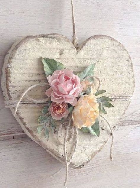 Valentine Wood Crafts, Chic Living Room Decor, Shabby Chic Nursery, Shabby Chic Wall Decor, Chic Nursery, Diy Valentines Decorations, Shabby Chic Living, Shabby Chic Living Room, Shabby Chic Interiors