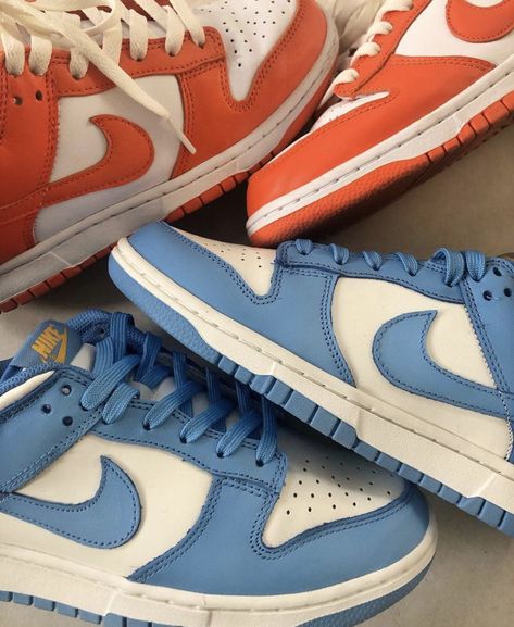 Coast Dunks, Unc Dunks, Low Dunks, Skor Sneakers, Dr Shoes, Jordan Shoes Girls, Shoes Trendy, Shoe Wishlist, Nike Air Shoes