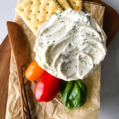 Herb and Garlic Cream Cheese Spread Herb Cream Cheese Recipe, Garlic Crackers, Garlic Cream Cheese, Cream Cheese Spread Recipes, Herb Cream Cheese, Cheese Spread Recipes, Garlic Spread, Cream Cheese Spread, Dairy Free Cream Cheese