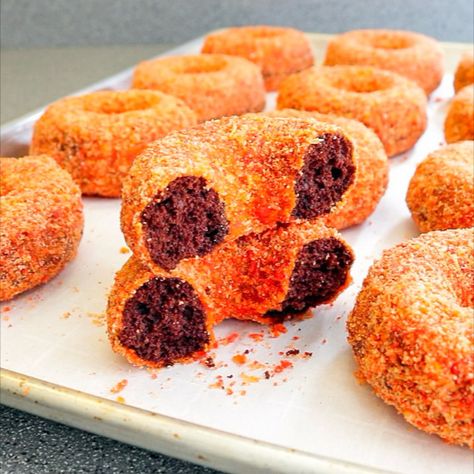 Learn how to make Choco Butternut Donuts. Deliciously moist dark chocolate donuts with a sweet vanilla glaze that's covered with a butternut streusel. Enjoy! Choco Butternut Donut, Butternut Recipe, Choco Butternut, Butternut Recipes, Vanilla Glaze, Chocolate Donuts, Donut Recipes, Dark Chocolate, Donuts