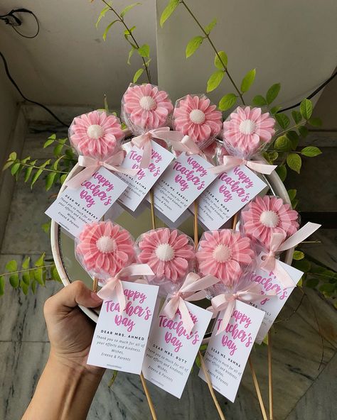 Personalised Teacher’s Day Gifts 🌸🌿💕✨ Can be customised for other events. Dm for details! #teachersday #teachersdaygift #teachersdaycard #teachersdaycelebration #teacherslife #favours #gifts #handmade #candles #candleaddiction #giftingideas #schoollife (teachers day, handmade candles, candle season, fall collection) Teachers Day Celebration, Teachers Day Card, Teachers Day, Fall Collection, Handmade Candles, Fall Collections, Happy Day, Candle Making, Candles