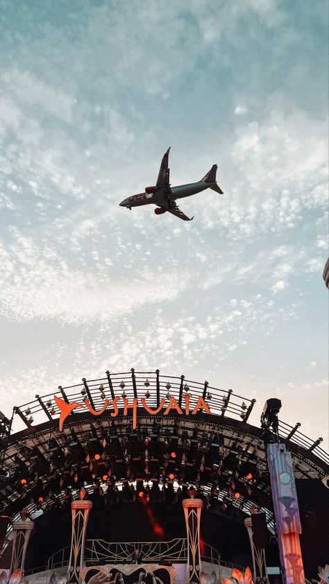 Airplane flying over at Ushuaia Ibiza Tomorrowland dimitri Vegas and like mike Ibiza Aesthetic Wallpaper, Ibiza Vision Board, Ibiza Wallpaper, Ibiza Aesthetic, Travel Ibiza, Ibiza Trip, Ibiza Poster, Ushuaia Ibiza, Ibiza Vibes