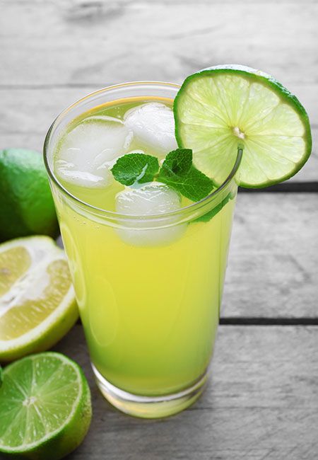 Cucumber Juice Benefits, Fresh Juice Recipes, Resep Juice, Detox Juice Recipes, Cucumber Juice, Fruit Benefits, Juicing Benefits, Juicing For Health, Vegetable Juice