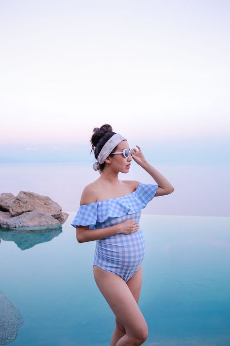 amalfi coast, italy babymoon  // maternity swimsuit bathing suit + stylish outfit ideas Pregnant Bathing Suit, Pregnancy Bathing Suits, Pregnancy Bathing Suit, Babymoon Outfits, Bathing Suit Ideas, Pregnancy Swimwear, Maternity Swimsuits, Hawaii Babymoon, Pregnant Ideas