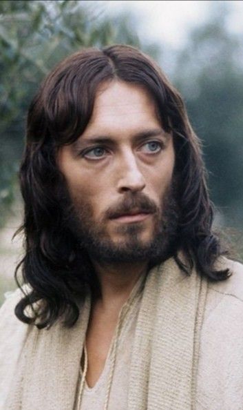 Jesus Of Nazareth 1977, Jesus Of Nazareth, Jesus Videos, Saint Matthew, Jesus Christ Artwork, Jesus Face, Jesus Christ Images, Jesus Images, Jesus Loves Me