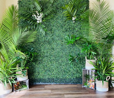 Safari Grass Backdrop, Green Selfie Wall, Tropical Grass Wall, Grass Background Decoration, Green Grass Background Decoration, Grass Photo Wall, Plant Wall Backdrop, Tropical Wedding Reception, Hedge Wall