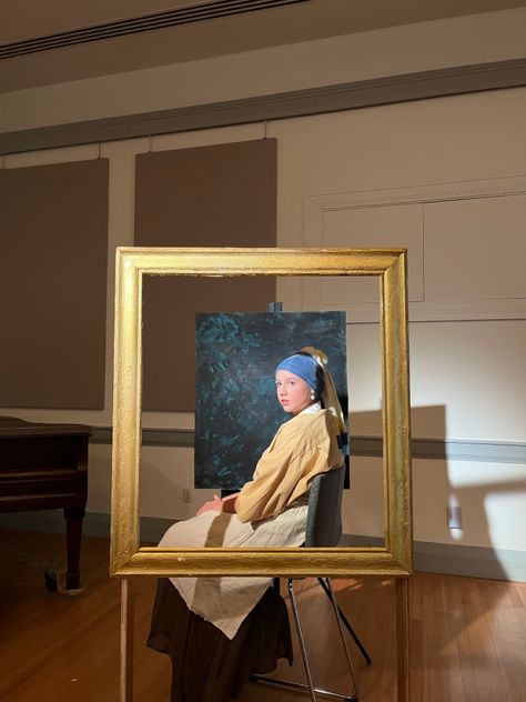 A live re-creation for The Academy Art Museum easton Gala Art Gallery Themed Event, Art Gallery Themed Party, Museum Theme Party, Museum Theme, Museum Party, Art Gala, Girl With Pearl Earring, Prom Themes, Artsy Photography