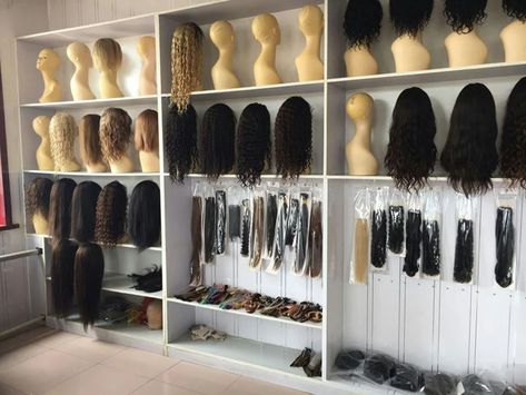 Wig Studio Decor, Hair Studio Decor, Beauty Shop Decor, Beauty Room Salon, Salon Suites Decor, Beauty Room Decor, Beauty Salon Design, Quick Weave Hairstyles, Hair Stores