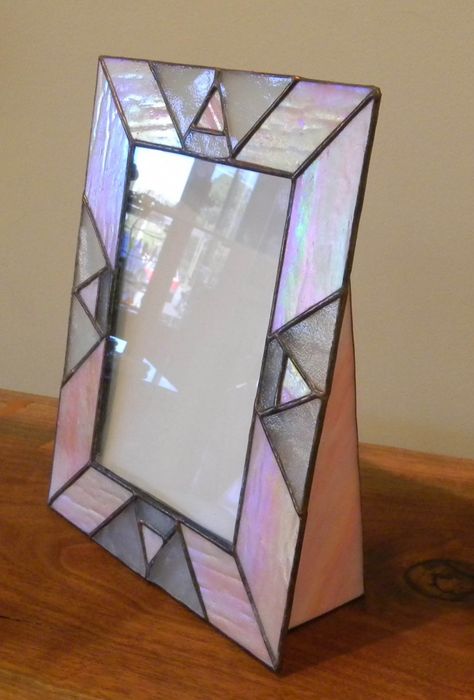 Stained Glass Picture Frames, Stained Glass Frames, Stained Glass Mirror, Stained Glass Patterns Free, Glass Photo Frames, Glass Picture Frames, Stained Glass Butterfly, Stained Glass Ornaments, Stained Glass Lamps