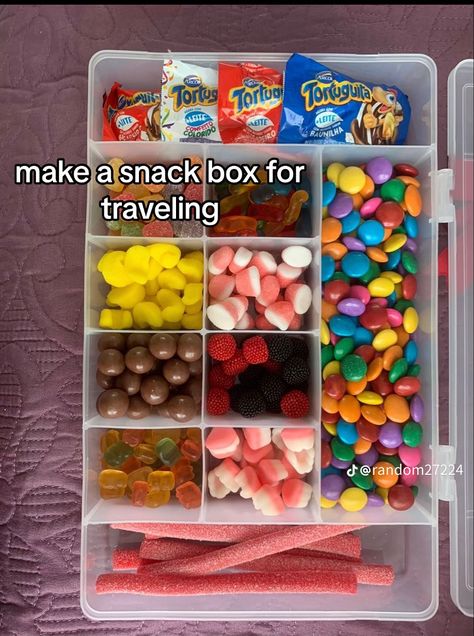 Snacks For Backpack, Snackle Box Ideas For Kids Road Trip, Car Ride Snacks, Snacklebox Ideas, Snackle Box Ideas, Airport Snacks, Movie Theater Snacks, Candy Salad, Snackle Box