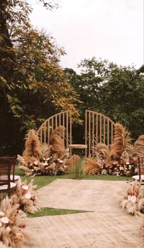 Boho Mehendi, African Backdrop, Wedding Stairs, Barbecue Wedding, Wedding Walkway, Powder Blue Wedding, Reception Stage Decor, Boho Wedding Ceremony, Picnic Theme