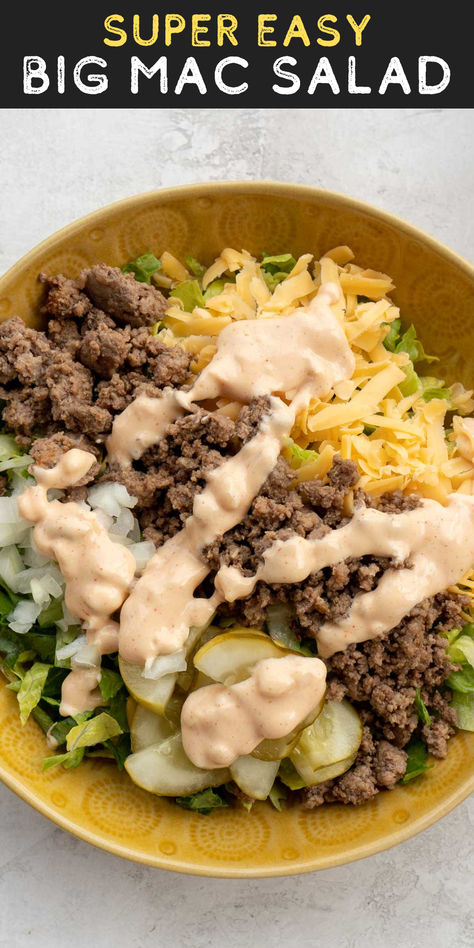 Enjoy the flavors of your favorite burger in a tasty salad! This Big Mac Salad features seasoned ground beef, crisp lettuce, cheese, dill pickles and that signature sauce! It's the perfect healthy version of a McDonald's copycat recipe! Keto Taco Salad, Seasoned Ground Beef, Big Mac Salad, Chopped Salad Recipes, Mac Salad, Green Salad Recipes, Healthy Version, Zucchini Salad, Dill Pickles