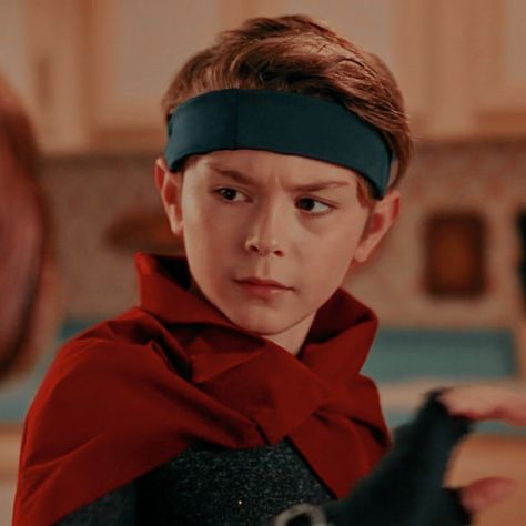 billy maximoff / wiccan icon wandavision marvel pls credit @sithsmcu on twitter if you use Billy Maximoff, Marvel, Red