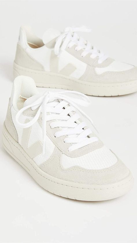 Veja V 10, Veja Sneakers, Cute Sneakers, Shoe Last, Shoe Inspo, Everyday Shoes, Swag Shoes, Unisex Shoes, Recycled Rubber