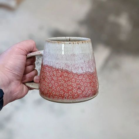 Pottery Underglaze Ideas, Pottery Lessons, Ceramic Glaze Recipes, Organic Ceramics, Clay Cup, Keramik Design, Glaze Ceramics, Pottery Classes, Ceramics Pottery Art