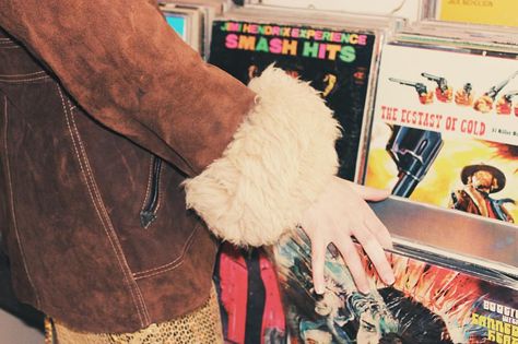 ✻ ELECTRIC ✻ LOVE ✻ COMPANY ✻ on Instagram: “Working this day away stocking up the shop with new arrivals... Here's a little peek! #electriclovecompany #suede #fur #1970svintage” Terrence Loves You, Electric Love, Rockstar Gf, 70s Aesthetic, This Is Your Life, Photographie Inspo, Lily Evans, Dazed And Confused, Nikki Sixx