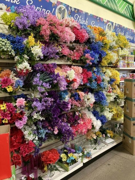 How To Make $1 Store Flowers Look Expensive | Hometalk Fake Flower Arrangements Diy, Diy Silk Flower Arrangements, Fake Flowers Diy, Fake Flowers Decor, Dollar Tree Flowers, Tall Flower Arrangements, Tall Floral Arrangements, Artificial Flowers Decor, Fake Flower Arrangements