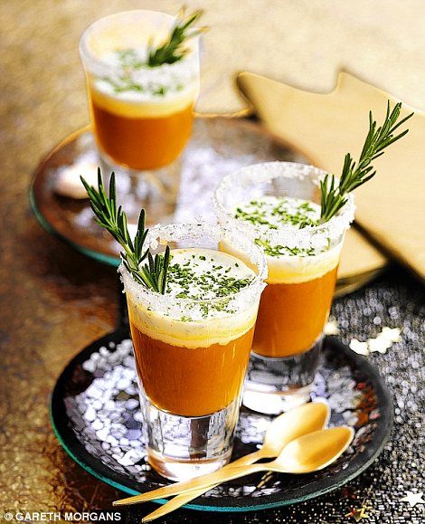 Amuse Bouche Soup Ideas, Shot Glass Appetizers, Tomato And Basil Soup, Soup Shots, Party Tricks, Roasted Tomato Basil Soup, Soup Appetizers, Basil Soup, Tomato Basil Soup