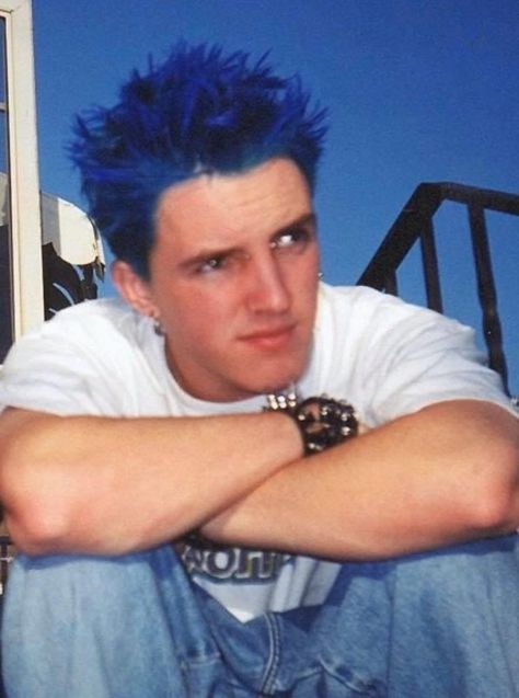 Branden Steineckert | 1999 Punk Guy Hair, 2000s Spikey Hair, Short Spiky Haircuts Men, Men Punk Hair, Mall Goth 90s Men, Early 2000s Hairstyles Men, Emo Buzzcut, Spikey Haircut Men, Pop Punk Hair