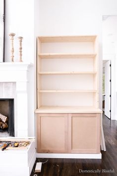 Built In Around Fireplace, Built In Shelves Living Room, Diy Living Room, Living Room Built Ins, Built In Cabinet, Fireplace Built Ins, Muebles Living, Condo Living, Diy Fireplace