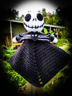 Mommy Made Crochet: Jack Skellington Lovey **free crochet pattern Crochet Cuddlers, Crochet Jack Skellington, Crochet Lovies, Anna Wilson, Infant Crochet, Jack Skeleton, Lovey Pattern, Sew Projects, Crochet Lovey