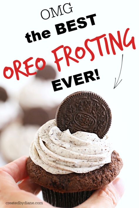 Oreo Frosting Recipe Easy, Oreo Icing Recipe Frostings, Easy Oreo Frosting, Oreo Frosting Whipped, Oreo Frosting Cream Cheese, Oreo Cream Frosting, Cookie And Cream Frosting, Oreo Cookie Frosting, Whipped Oreo Frosting