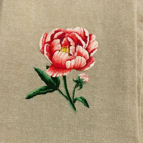 Needle painting of a Peony by JDevinEmbroidery Peony Embroidery, Painting Peony, Needle Painting, Embroidered Stockings, Hand Embroidery Patterns Flowers, Elegant Embroidery, Embroidered Art, Hand Embroidery Flowers, Thread Painting