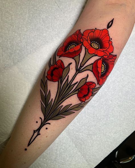 Floral art deco / art nouveau ornament from today at @lovelesstattoo , thank you Julie !🖤 Folk Art Floral Tattoo, Art Deco Floral Tattoo, Art Nouveau Tattoo Sleeve, Neo Traditional Flowers, Art Nouveau Ornament, Deco Tattoo, Art Deco Tattoo, Art Nouveau Tattoo, Nouveau Tattoo