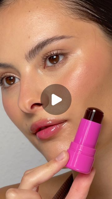 jessica on Instagram: "my first impressions of the new viral @milkmakeup cooling water jelly tint in the shade splash 🧊 anzeige/tags, unbezahlt  these definitely have the most unique texture i have ever seen! they are quite sheer which i love, however they require a certain application method as they stain immediately. as i had on a more matte base, really struggled blending it out.   🫐 tips i will try the next time: a more glowy base underneath with NO powder  stippling the product onto a brush and then onto the face   i am really excited to keep trying this product as i now know how to approach it hehe. lmk what your thoughts and tricks are!!  🍇 viral makeup • makeup review • viral blush • milk jelly tint" Milk Jelly Tint, Milk Jelly Blush, Jelly Blush, Milk Jelly, Jelly Tint, Viral Makeup, Bad Makeup, Stippling, Keep Trying