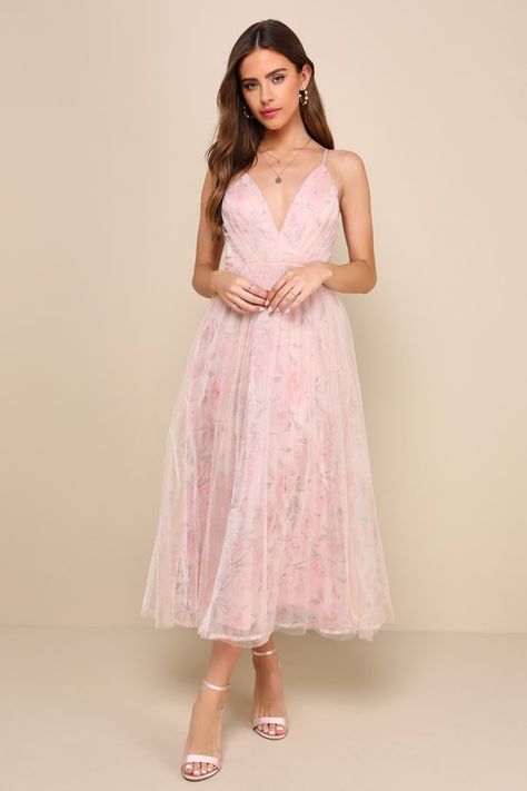 Everyone will be complimenting your stunning radiance in the Lulus Blissfully Lovely Blush Pink Floral Mesh Pleated Midi Dress! Lightweight mesh fabric overlays floral-printed organza, falling from adjustable spaghetti straps to shape a sleeveless bodice with a V-neckline. High, fitted waist tops a flaring skater skirt that ends at a midi hem. Pleated texture throughout lends an ultra-romantic effect to this darling dress! Hidden zipper/clasp at back. Fit: This garment fits true to size. Length: Teen Wedding Guest Dress, Pink Bridesmaid Dresses Short, Blush Pink Midi Dress, Chinese Fancy Dress, Pastel Pink Dress, Casual Wedding Guest Dresses, Frocks And Gowns, Floral Bridesmaid Dresses, Dress Code Wedding