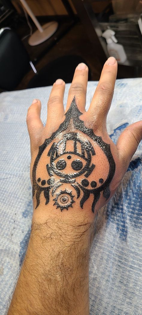 Trafalgar D. Water Law tattoo 
Got inked by @blkndrose @aspiredvisionstudio https://instagram.com/aspiredvisionstudio?utm_medium=copy_link Bleach Hand Tattoo, Trafalgar Law Hand Tattoo, Laws Tattoos One Piece, Anime Hand Tattoos For Guys, Law One Piece Tattoo Ideas, One Piece Hand Tattoo, Trafalgar Law Hands, Law Hand Tattoo, Law One Piece Tattoo