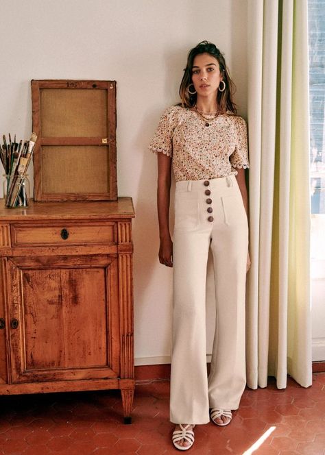 Chuck Trousers - Ecru - Mix Woven - Sézane Sezane Summer, 70s Shag, Ecru Jeans, Classic Essence, French Capsule Wardrobe, Le Catch, Southern Town, Queen Mathilde Of Belgium, Parisian Summer