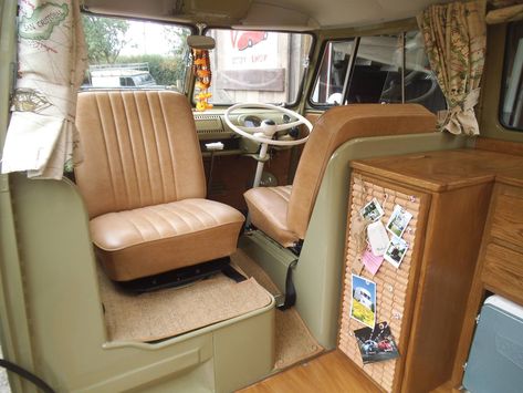 Interior Kombi, Combi Vw T2, Vw Camper Bus, Volkswagen Bus Interior, Kombi Interior, Vw Interior, Kombi Trailer, Vw T2 Camper, Kombi Camper