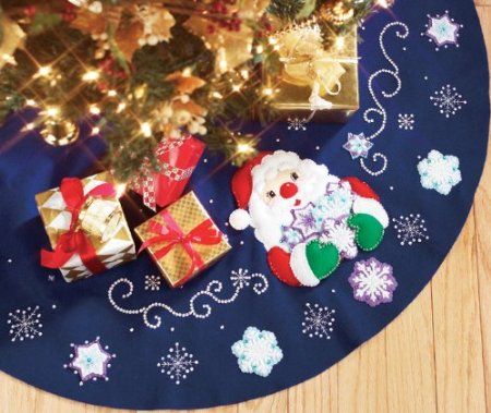 Snowflake Tree Skirt, Felt Tree Skirt, Christmas Stocking Kits, Felt Christmas Stockings, Santa Tree, Christmas Craft Kit, Felt Tree, Applique Kit, Christmas Stockings Personalized