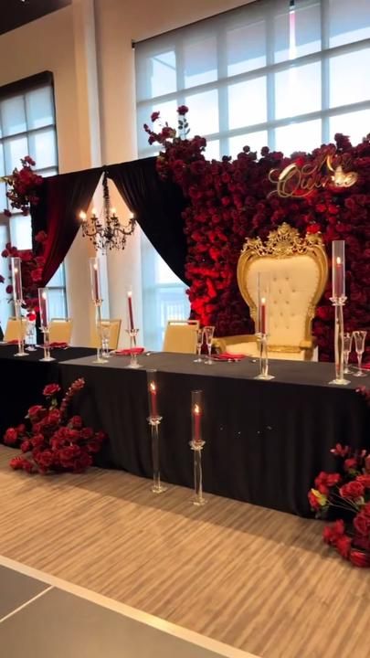 Red Xv Theme, Black Quince Venue Ideas, Red Quince Venue Theme, Debut Theme Ideas 18th Black And Red, Quinceanera Red Theme Ideas, Black And Burgundy Quinceanera, Dark Quince Theme, Red Black Quinceanera Theme, Red And Black Quince Invitations