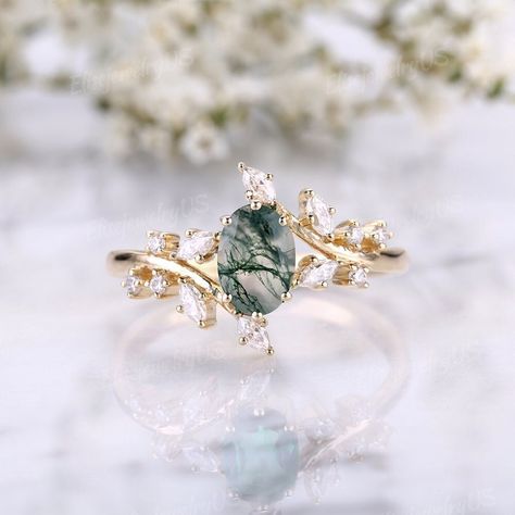 Luxury Nature-inspired Rings With Moss Agate, خواتم خطوبة, قلادات متدلية, Pretty Engagement Rings, Engagement Ring Gold, Dream Wedding Ring, Smaragd Ring, Nature Inspired Engagement Ring, Moss Agate Engagement Ring