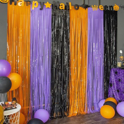 Halloween Foil Fringe Curtains Halloween Party Photo Backdrop, Foil Fringe Curtain, Halloween Curtains, Soirée Halloween, Halloween Party Photo, Fringe Curtains, Streamer Backdrop, Foil Curtain, Party Photo Backdrop