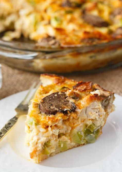 Bisquick Recipes Dinner, Easy Chicken Pie, Filet Mignon Chorizo, Chicken Bakes, Impossible Pies, Cheddar Corn, Bisquick Chicken, Chicken Pie Recipe, Impossible Pie