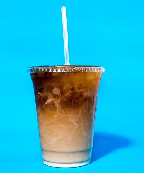 This Viral Coffee Recipe Is All Over TikTok+#refinery29 Coffee Trends, Best Iced Coffee, Famous Drinks, Iced Coffee Drinks, Iced Matcha Latte, Big Coffee, Sweet Coffee, Korean Street Food, Iced Matcha