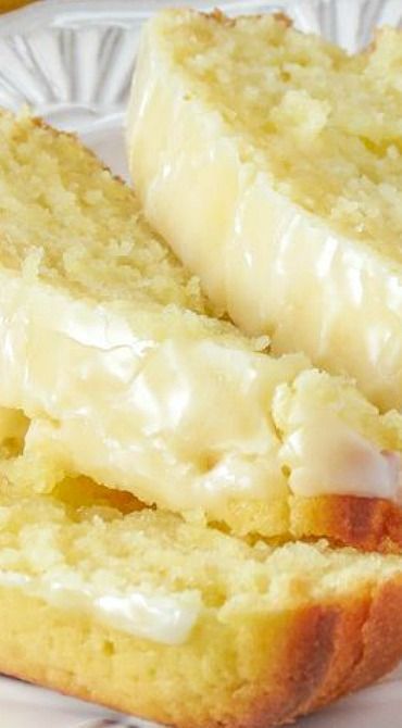 Lemon Loaf Recipe, Starbucks Lemon Loaf, Starbucks Lemon, Lemon Loaf Cake, Loaf Cakes, Lemon Bread, Lemon Dessert Recipes, Lemon Cake Recipe, Lemon Loaf