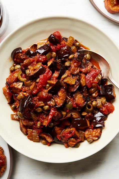 Caponata Recipe, Fig Balsamic Vinegar, Eggplant Caponata, Canning Whole Tomatoes, Eggplant Dishes, How To Peel Tomatoes, Eggplant Recipes, Plum Tomatoes, Roasted Tomatoes