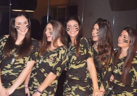 Army girls Army Girl Halloween, Army Girl Costume, Army Girl Halloween Costume, Army Makeup, Army Girl Costumes, Girl Halloween Makeup, Army Costume, Army Girls, Duo Costumes