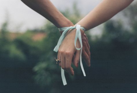 Mel e Ril by paularepezza, via Flickr I Cant Unlove You, Love Binding Spell, Gentle Touch, Together Forever, Two People, Tie The Knots, Favorite Pins, Book Aesthetic, True Love