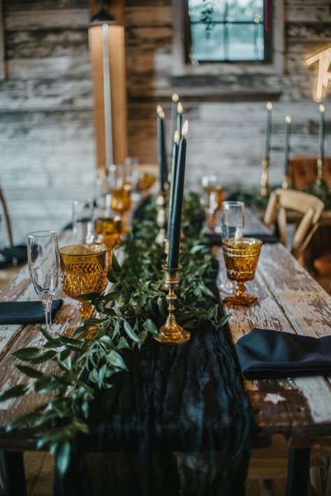 Moody Tablescape, Dark Wedding Theme, Industrial Wedding Venues, Dinner Table Setting, Dark Wedding, Moody Wedding, Elegant Dinner, Wedding Table Settings, Wedding Mood Board