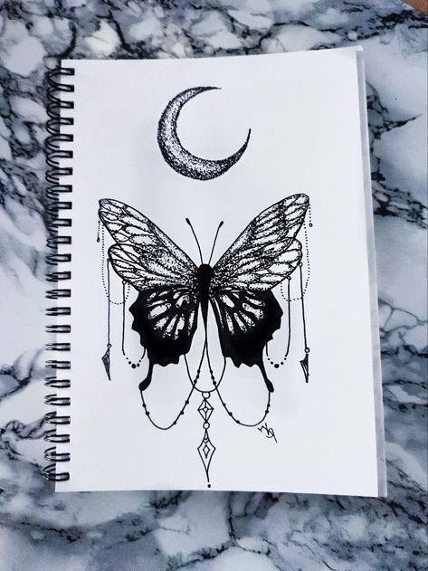 Tattoo stencil Butterfly Moon Drawing, Butterfly And Moon Drawing, Dark Butterfly Drawing, Moon Sketch Aesthetic, Aesthetic Butterfly Sketch, Sketches Butterfly, Butterfly Drawing Tutorial, Butterfly Drawing Aesthetic, Drawing Butterflies